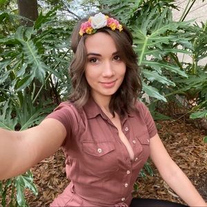 Meet your Posher, Alexandra